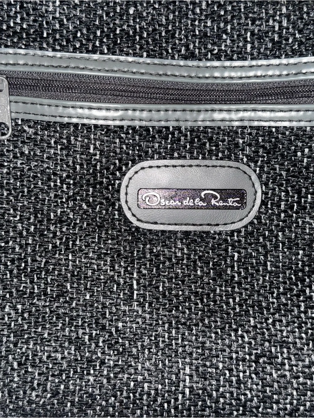 Vintage Tweed Oscar de la Renta Travel Bag w Front Zipper & Side Pocket